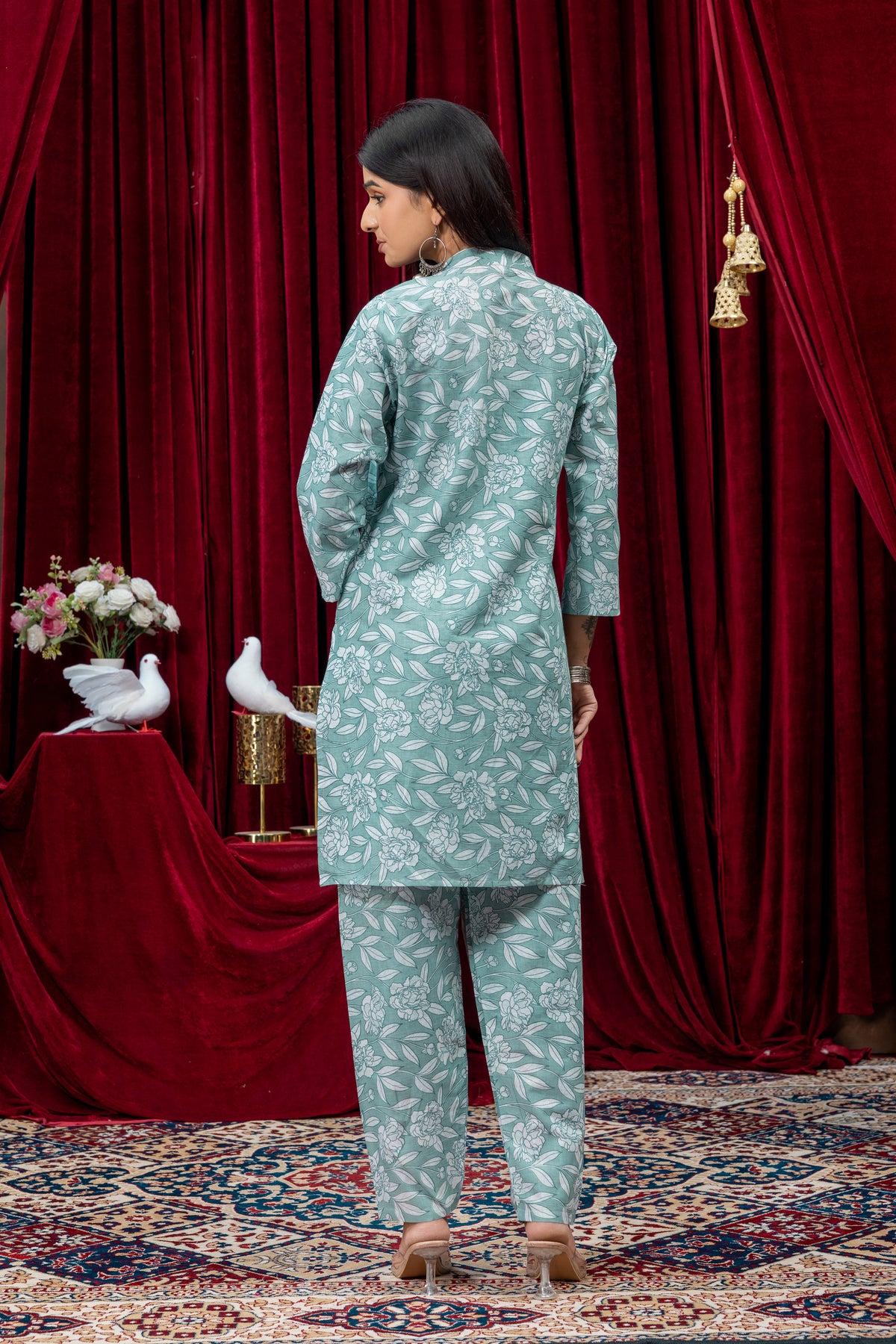 Sage Green Floral Printed Kurta Pant Set